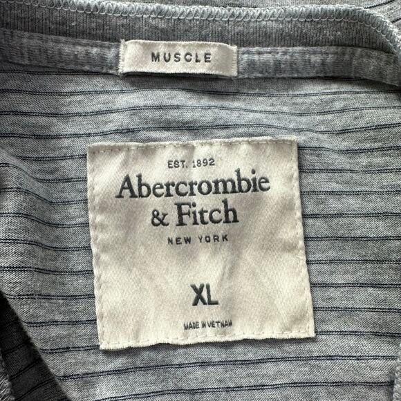 Abercrombie &‎ Fitch Henley Shirt Mens XL Gray Striped Muscle Fit Long Sleeve - Picture 2 of 6